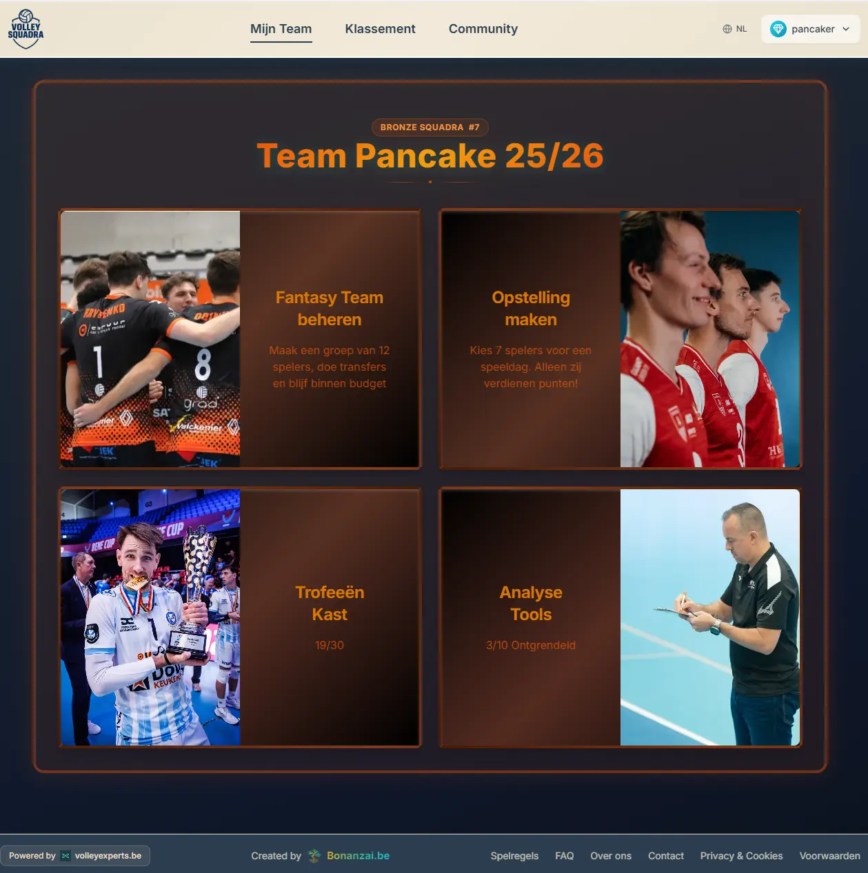 Mijn Team pagina in Volley Squadra 2.0 met vier tegels: Fantasy Team beheren, Opstelling maken, Trofeeën Kast en Analyse Tools