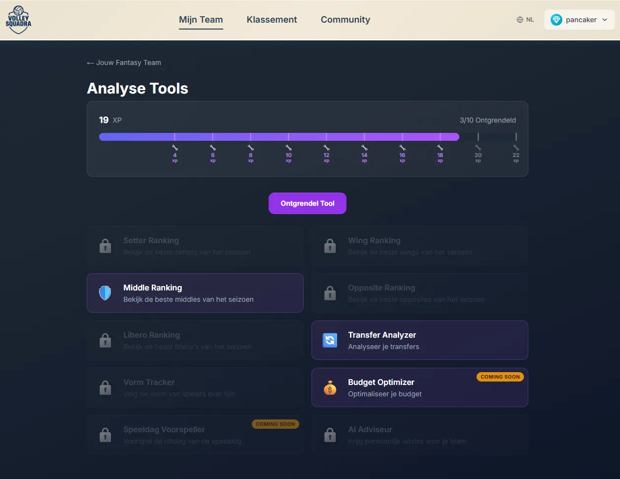 Analyse Tools pagina met XP-balk en ontgrendelbare tools zoals Middle Ranking, Transfer Analyzer en Budget Optimizer